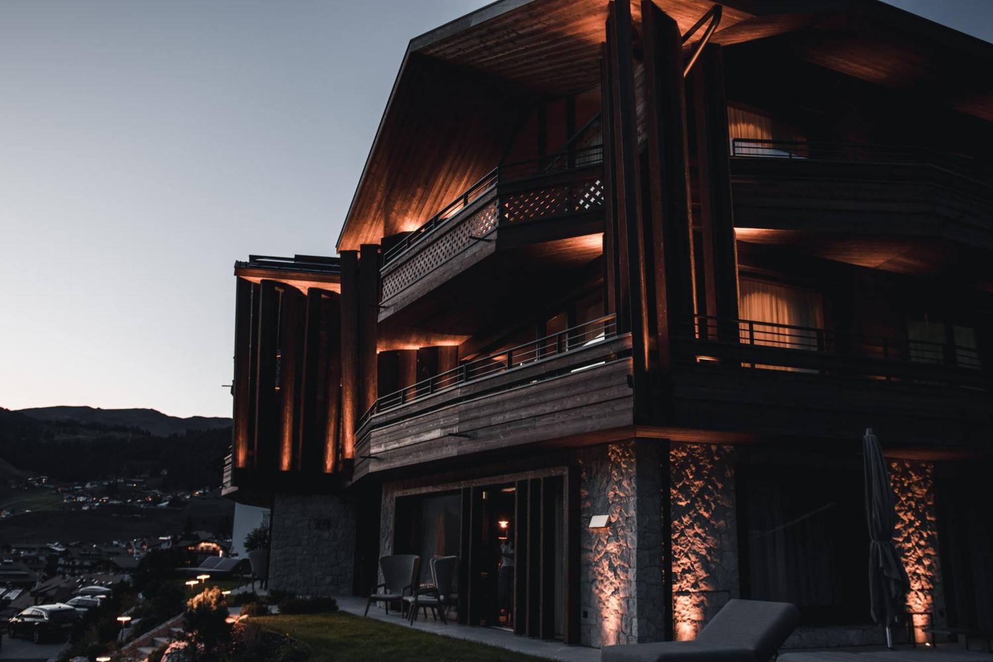 Residence Chalet L'Salvan Selva di Val Gardena Esterno foto